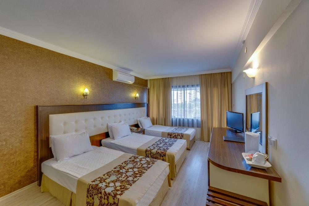 The View City Hotel Kusadası Exterior foto